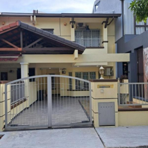 Double-story House in Kuala Lumpur